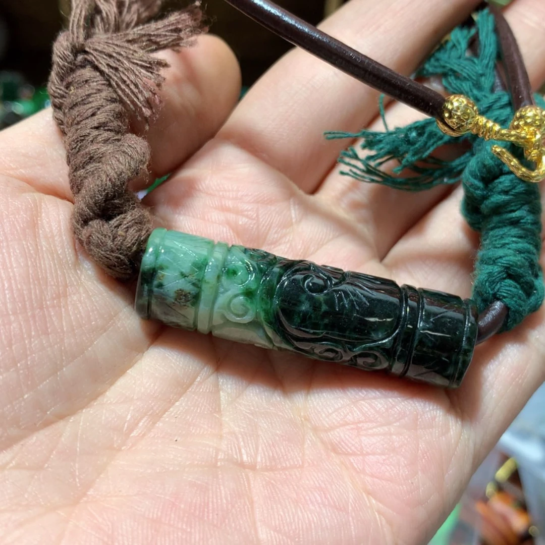 【闪购商品】翡翠颈饰未镶嵌