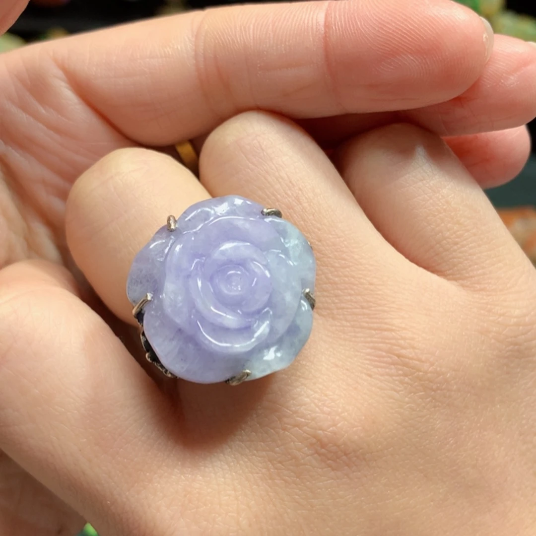 【闪购商品】翡翠颈饰未镶嵌菜***猪