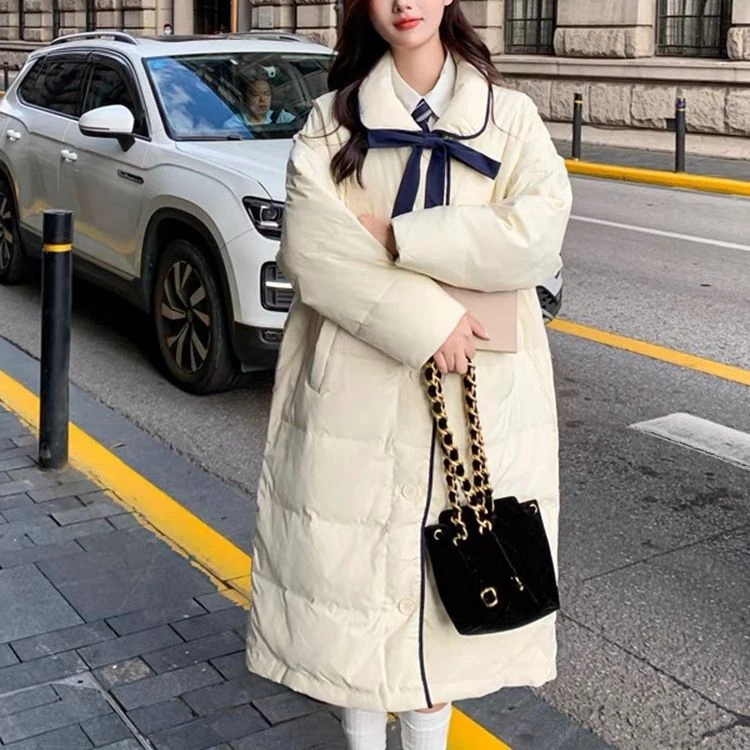 白色服女2023年冬季新款韩系甜美加厚中长款外套
