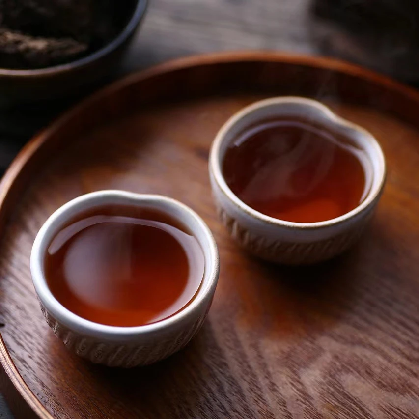 【云鼎号茶话馆】专注于中老期昆明普洱茶通用链接