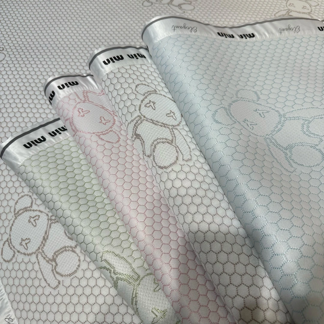 CJHong.小熊系列 高分子凉感冰冰席提花空调席可机洗水洗三件套