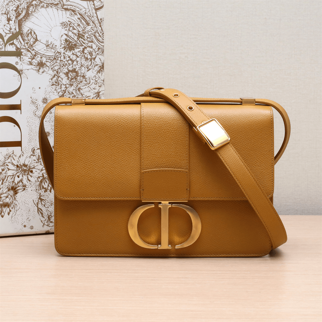 95新 DIOR/迪奥 30Montaigne 蒙田 肩带款 斜挎包 黄色P213761825