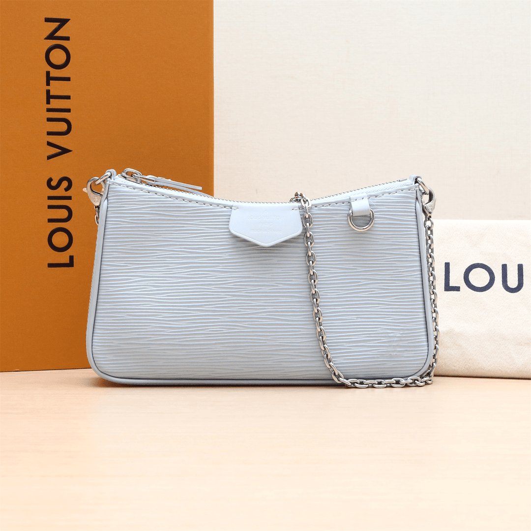 95新 LouisVuitton/路易威登 HD 腋下单肩包 浅蓝P233922902
