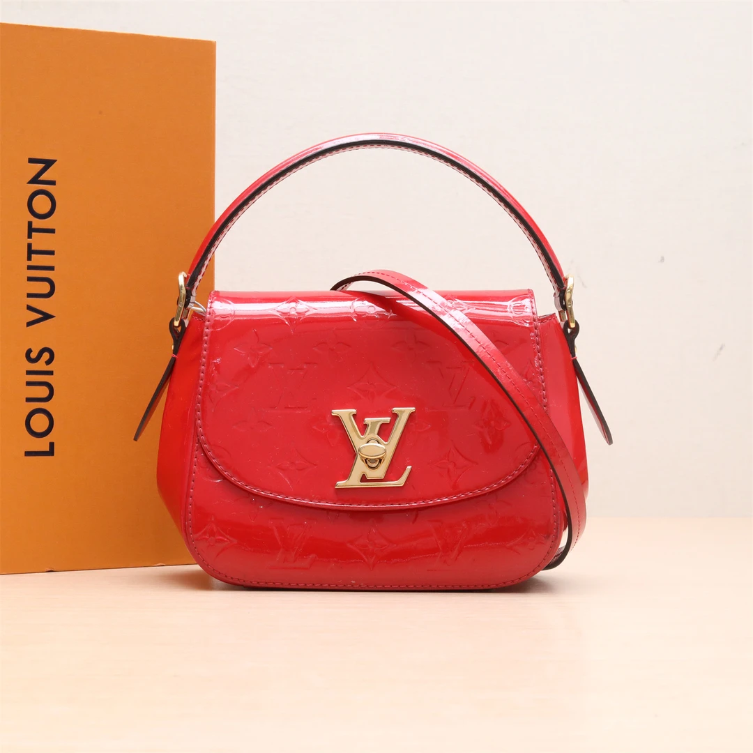 95新 LouisVuitton/路易威登 漆皮 小猪包 红2016 P224410648