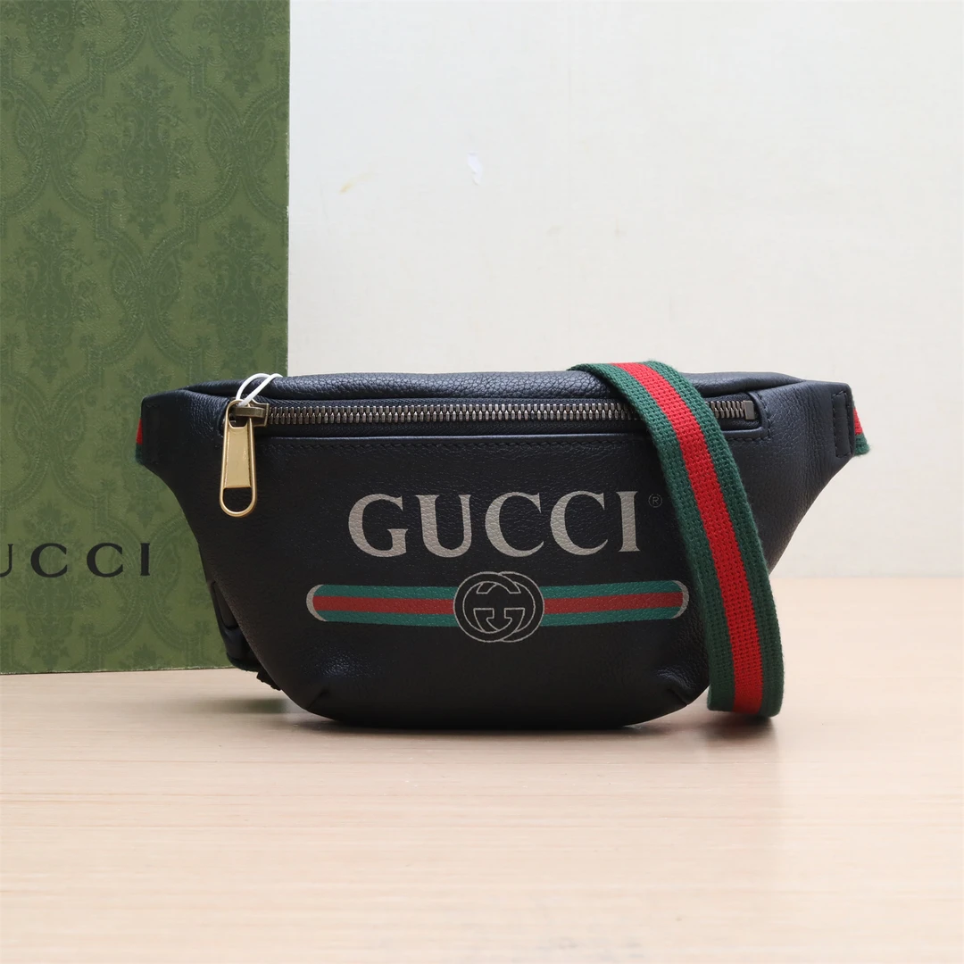 95新 GUCCI/古驰 Gucci 标识印花皮革腰包 小号 黑色 P224412566