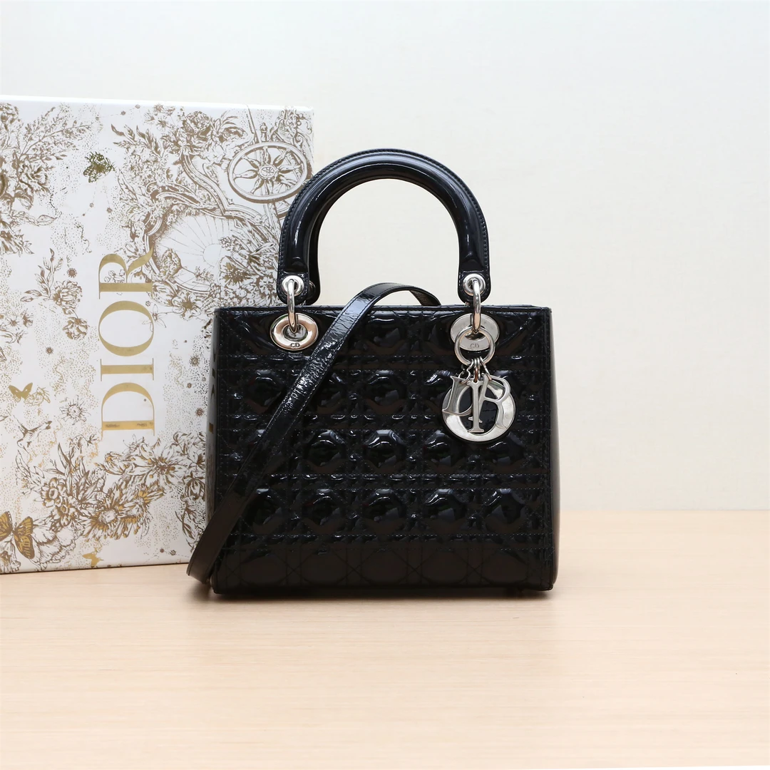 95新 DIOR/迪奥 Lady Dior 戴妃包 五格 黑色 漆皮 P214873111