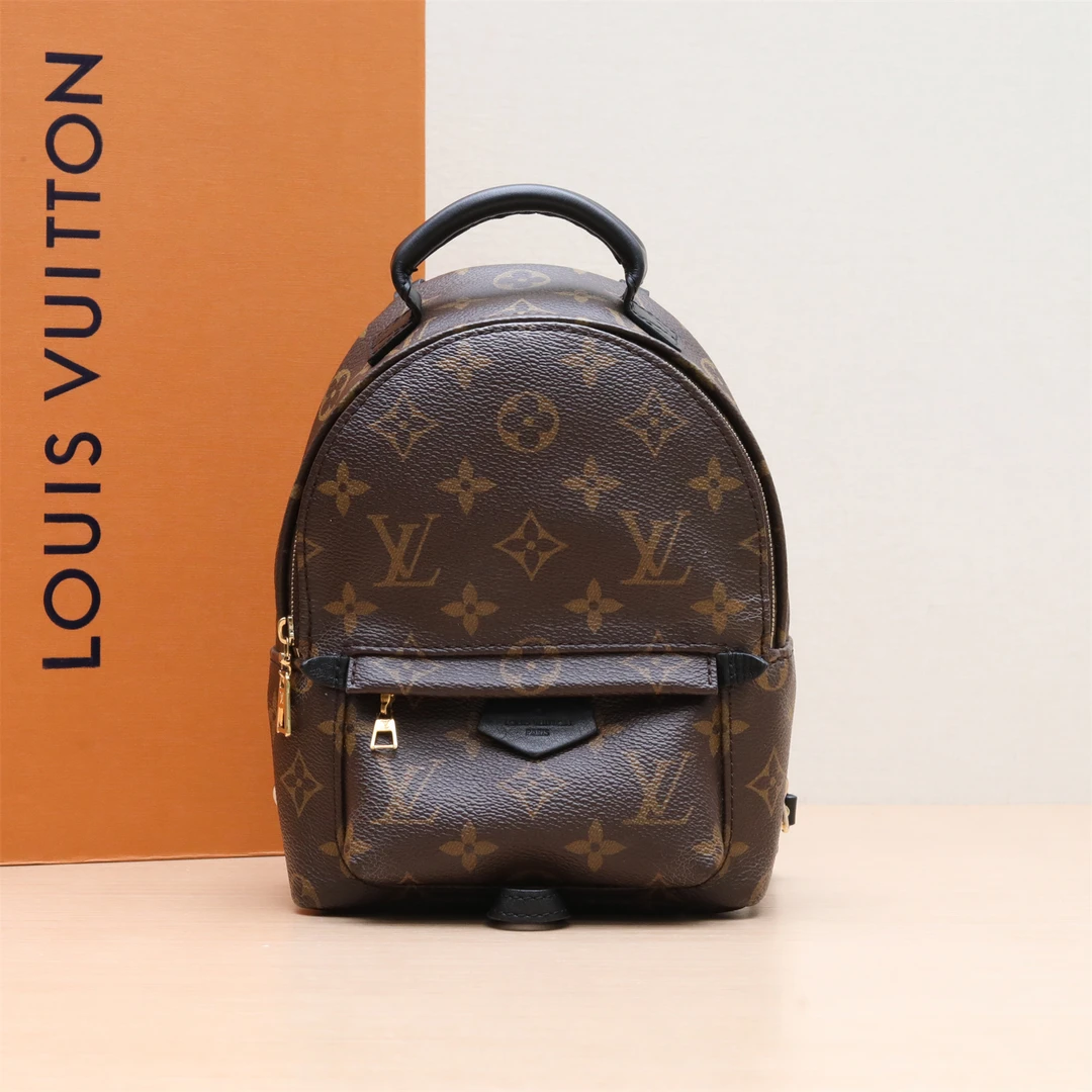 90新 LouisVuitton/路易威登 小书包 Mini 新款拉链 P234142602