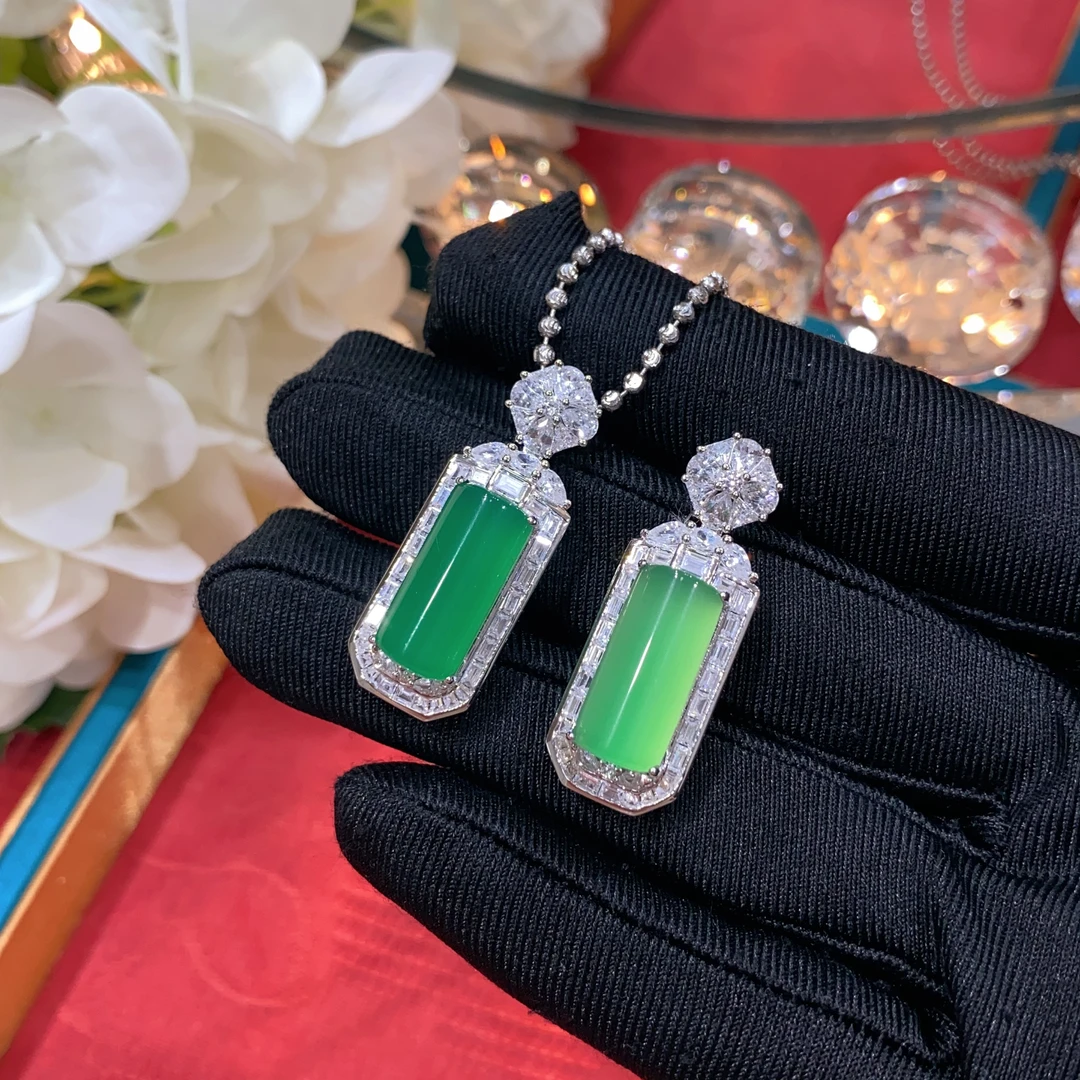 小众玉石无事柱时尚挂件S925镶嵌夏季款项链天然绿玉髓无事牌吊坠