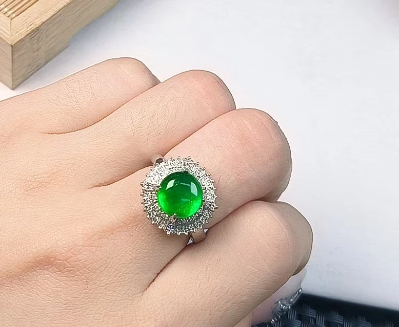 （聚宝严选）B02绿戒指精美气质时尚百搭妈妈款