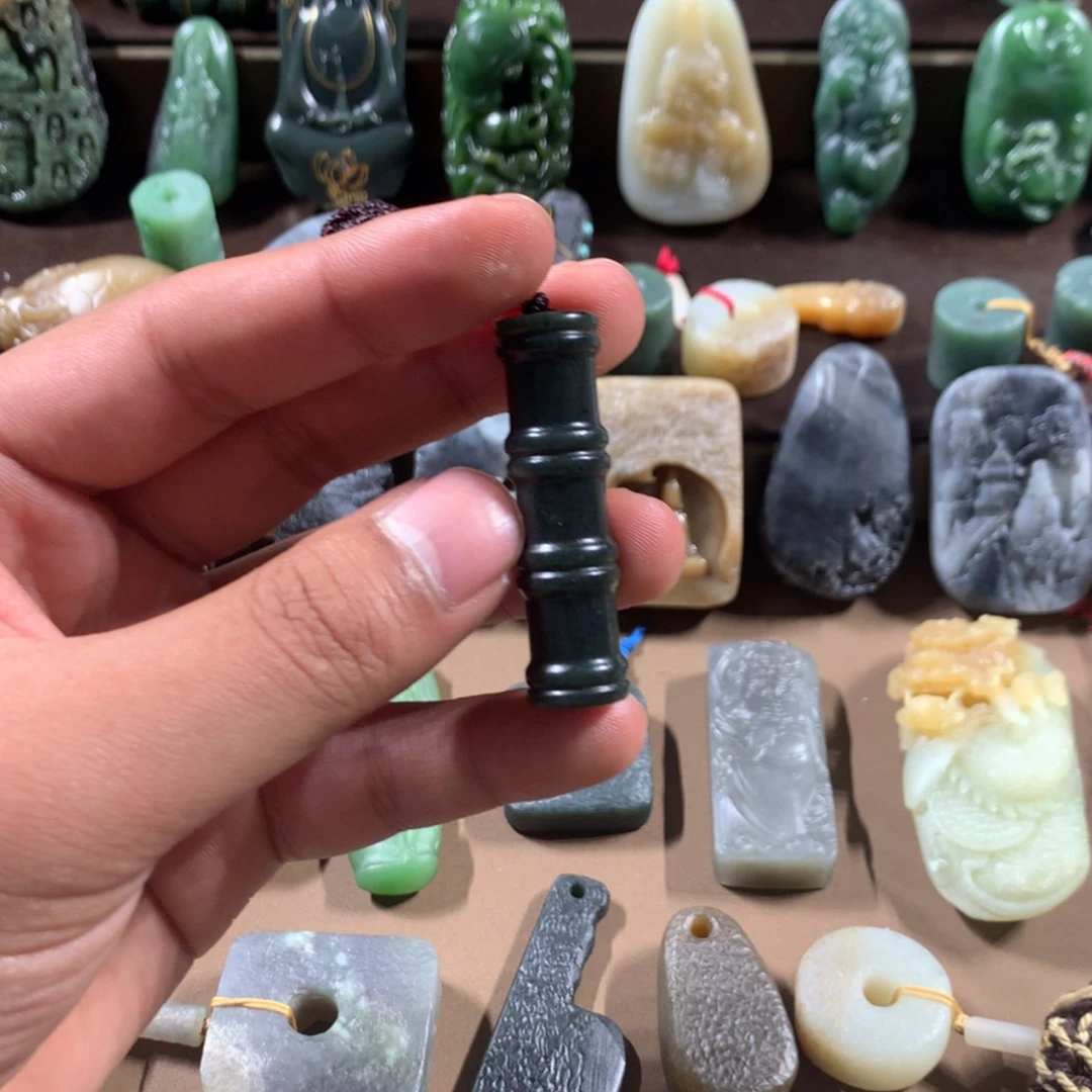 【闪购商品】和田玉颈饰未镶嵌