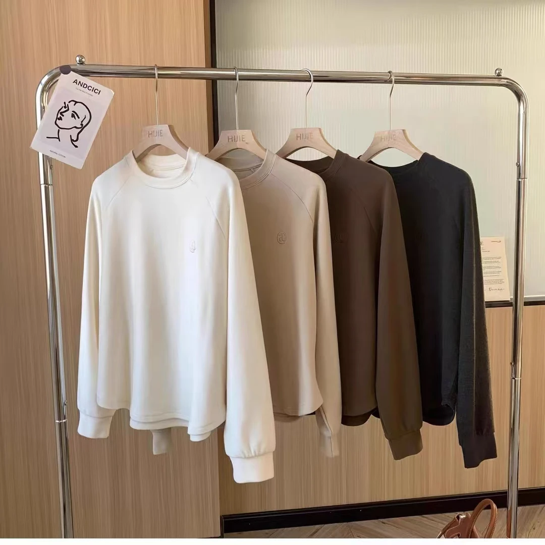 XTY插肩袖胸口字母德绒打底衫加厚保暖大码胖mm显瘦秋冬