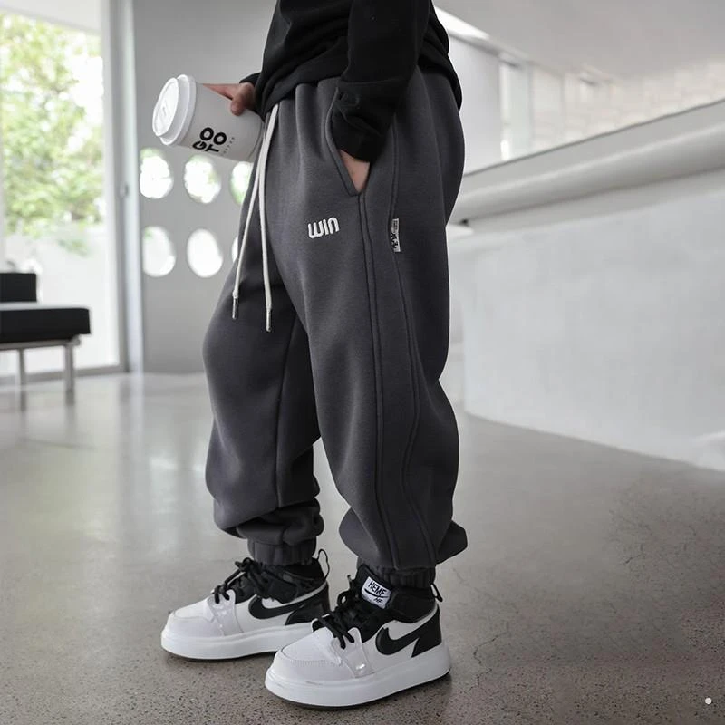 男童裤子2024新款春秋款儿童春款运动长裤中大童春装男孩童装束脚