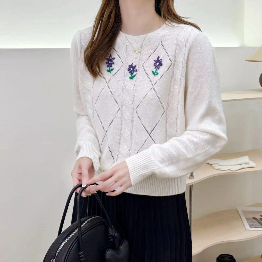 753#长袖针织衫轻奢时尚休闲圆领套头绣花99