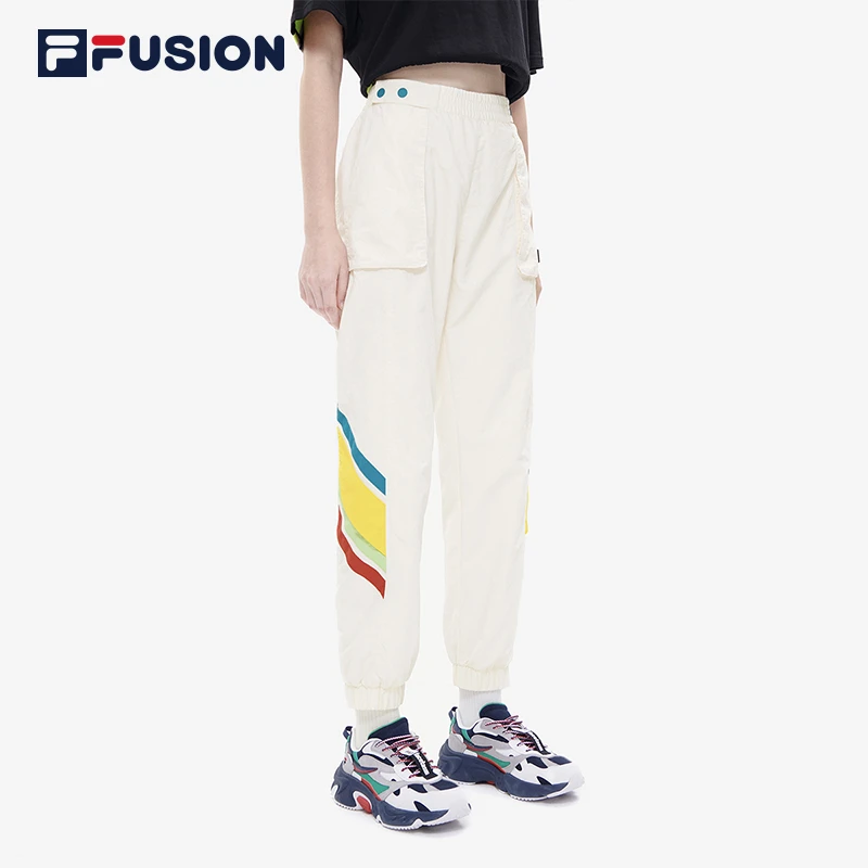 Fila/斐乐潮流时尚梭织长裤女2022夏季新款宽松运动裤舒服穿搭