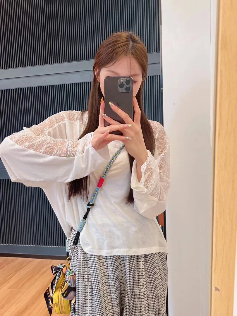 白色蕾丝拼接超薄短款长袖T#12752