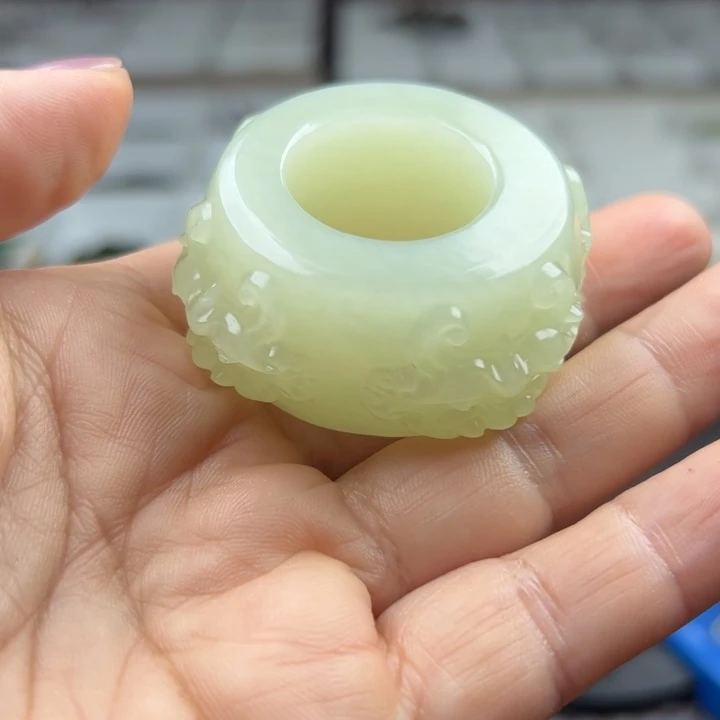 和田玉（黄玉）颈饰未镶嵌
