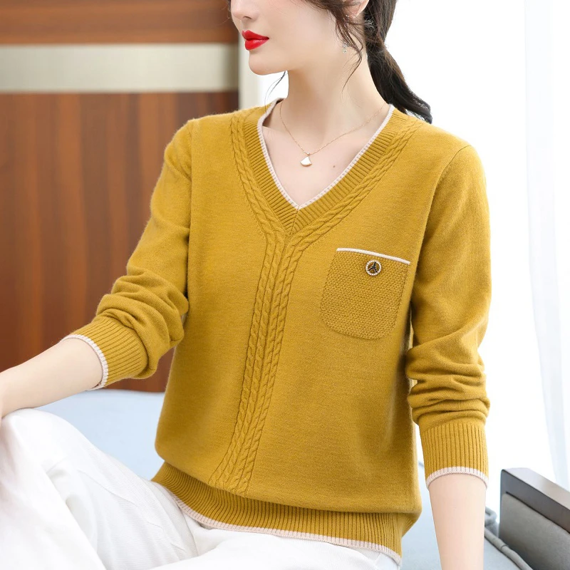 秋冬新款v领毛衣上衣女宽松显瘦套头洋气短款长袖纯色针织衫打底
