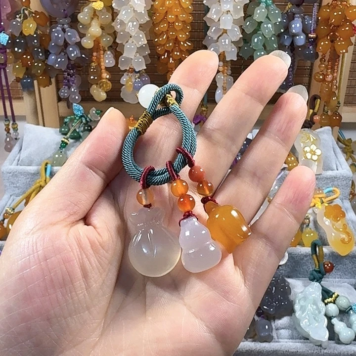 玛瑙/玉髓车挂合金