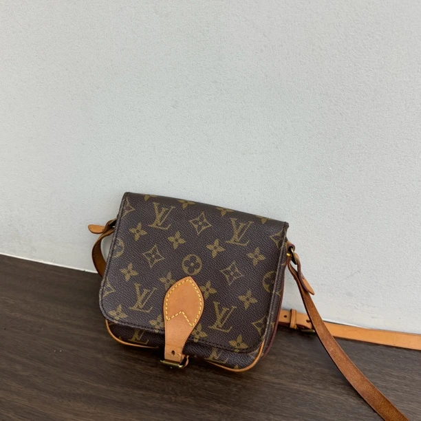 95新 LouisVuitton/路易威登 觅时/小号方马鞍斜挎包/113233