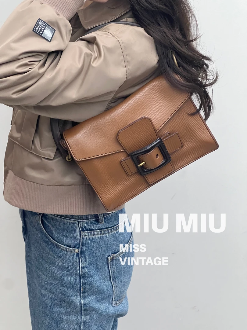 95新 MIU MIU/缪缪 觅时/皮带扣小猪包/2311211
