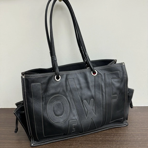95新 LOEWE/罗意威 觅时/黑皮双面托特包/113394