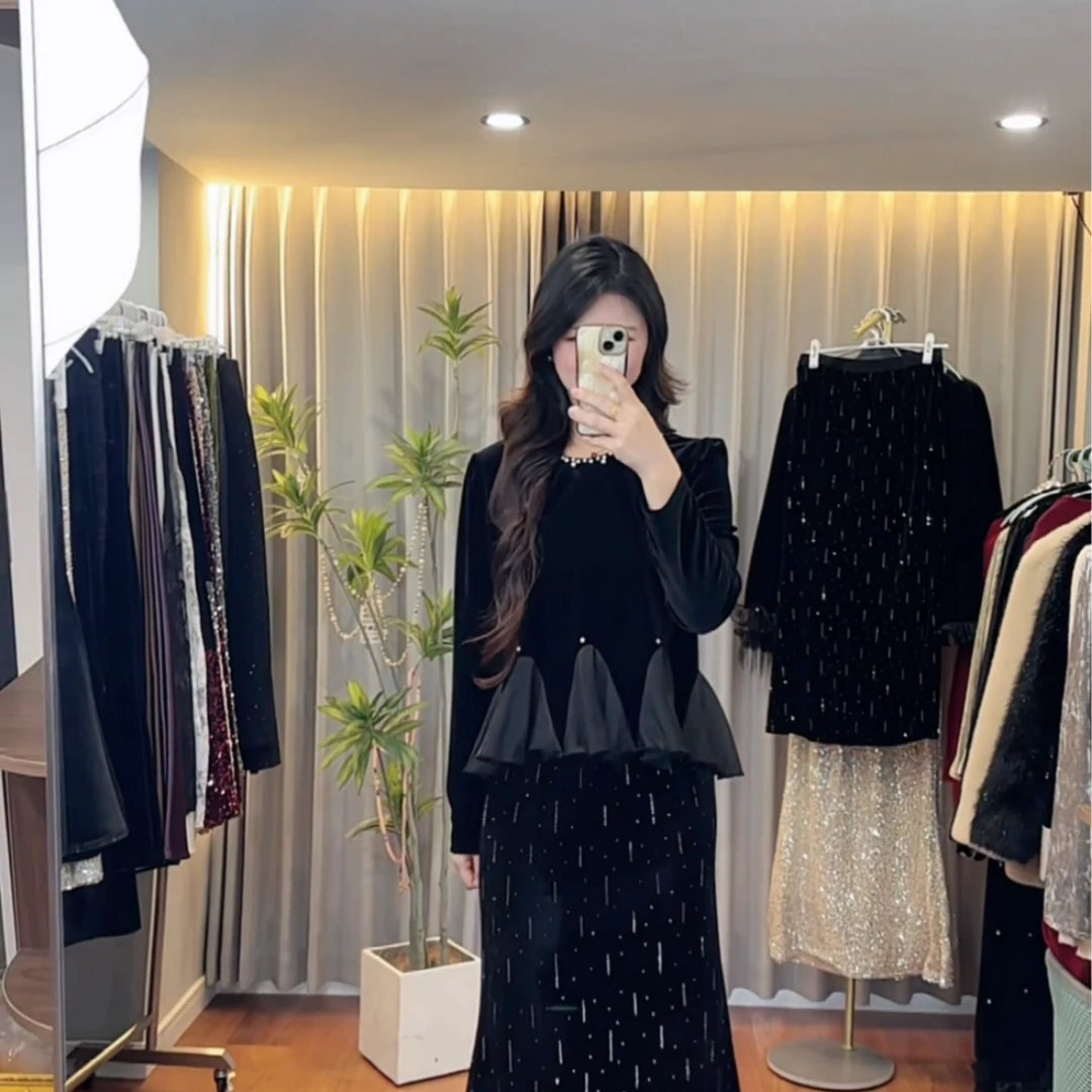 轻奢黑色拼接上衣时尚设计感显瘦气质秋冬百搭