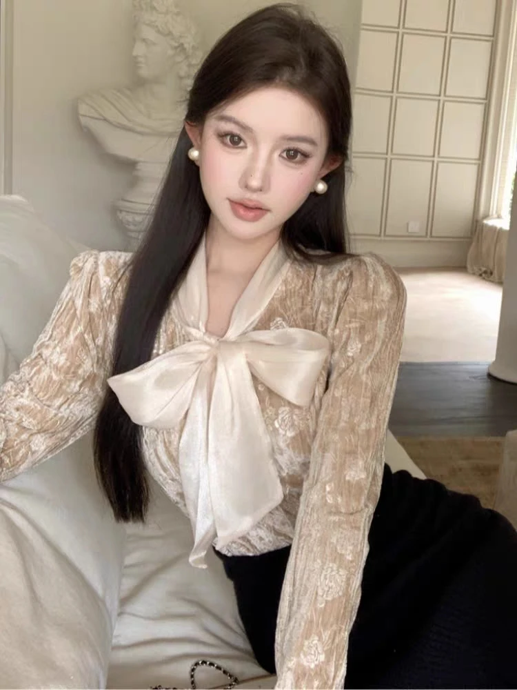 春季法式蝴蝶结系带金丝绒衬衫女气质长袖衬衣设计感别致上衣洋气