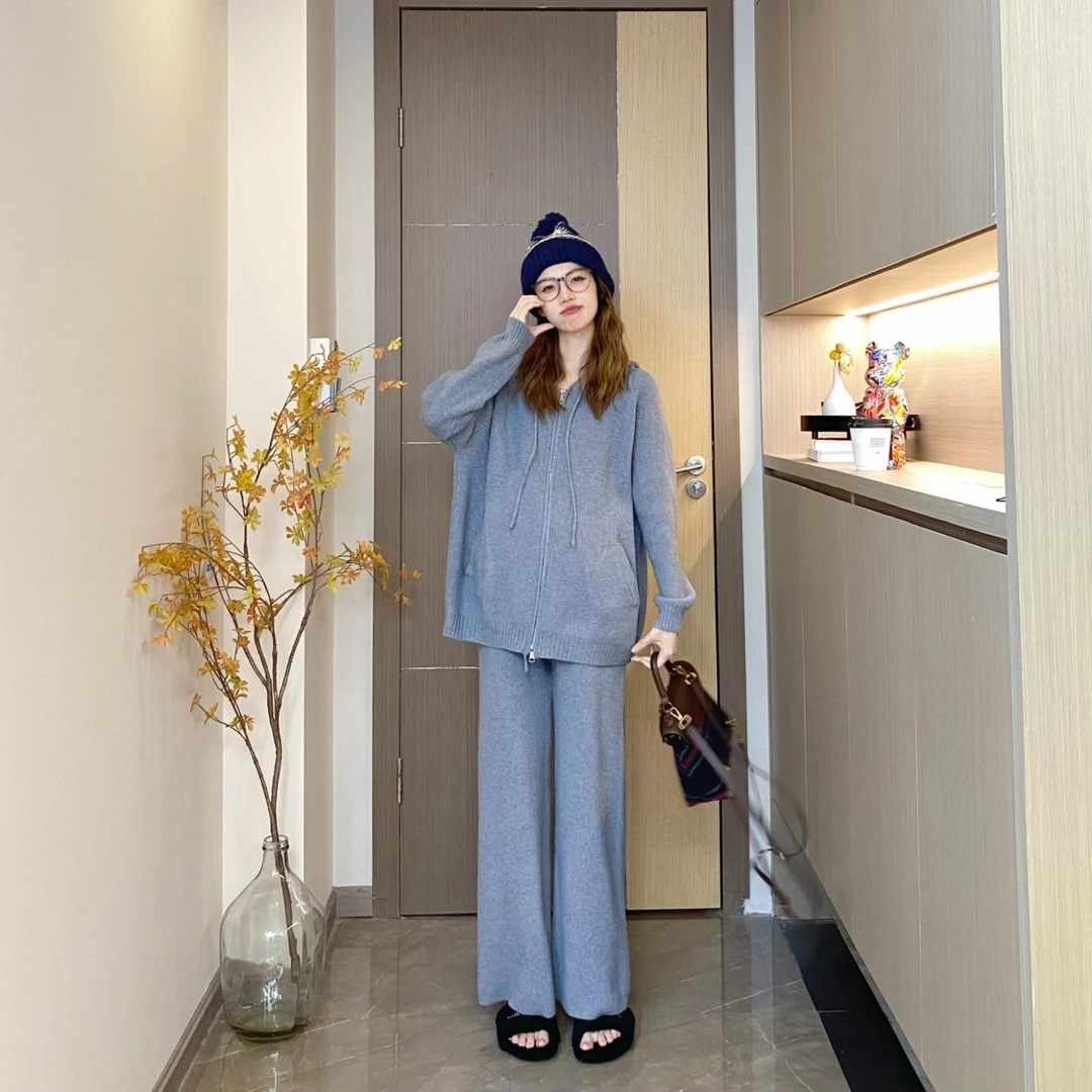 【蕾拉小姐】韩版休闲时尚抽绳连帽针织拉链上衣腰围可调节阔腿裤子