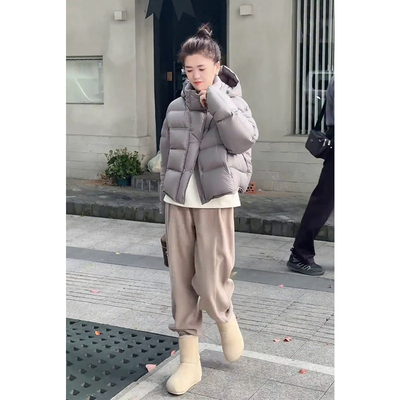 灰色连帽羽绒服女短款2024冬季新款龟背泡芙加厚高级感白鸭绒外套