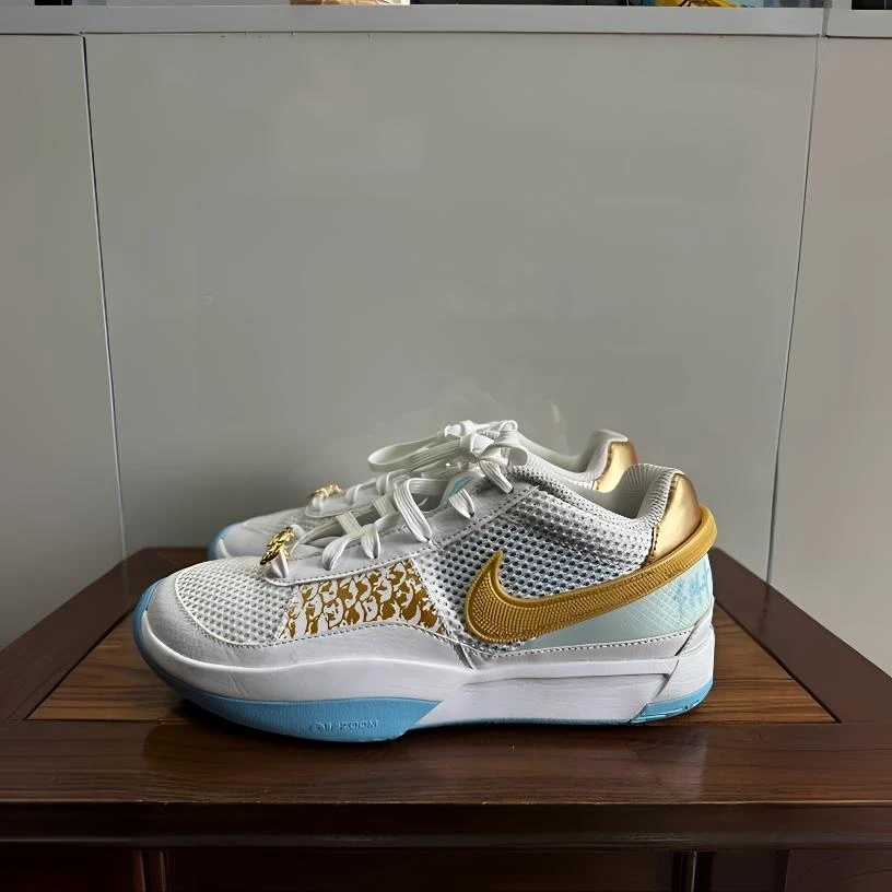 40.5码原盒 98新莫兰特一代ja1龙年限定配色 后卫实战篮球鞋