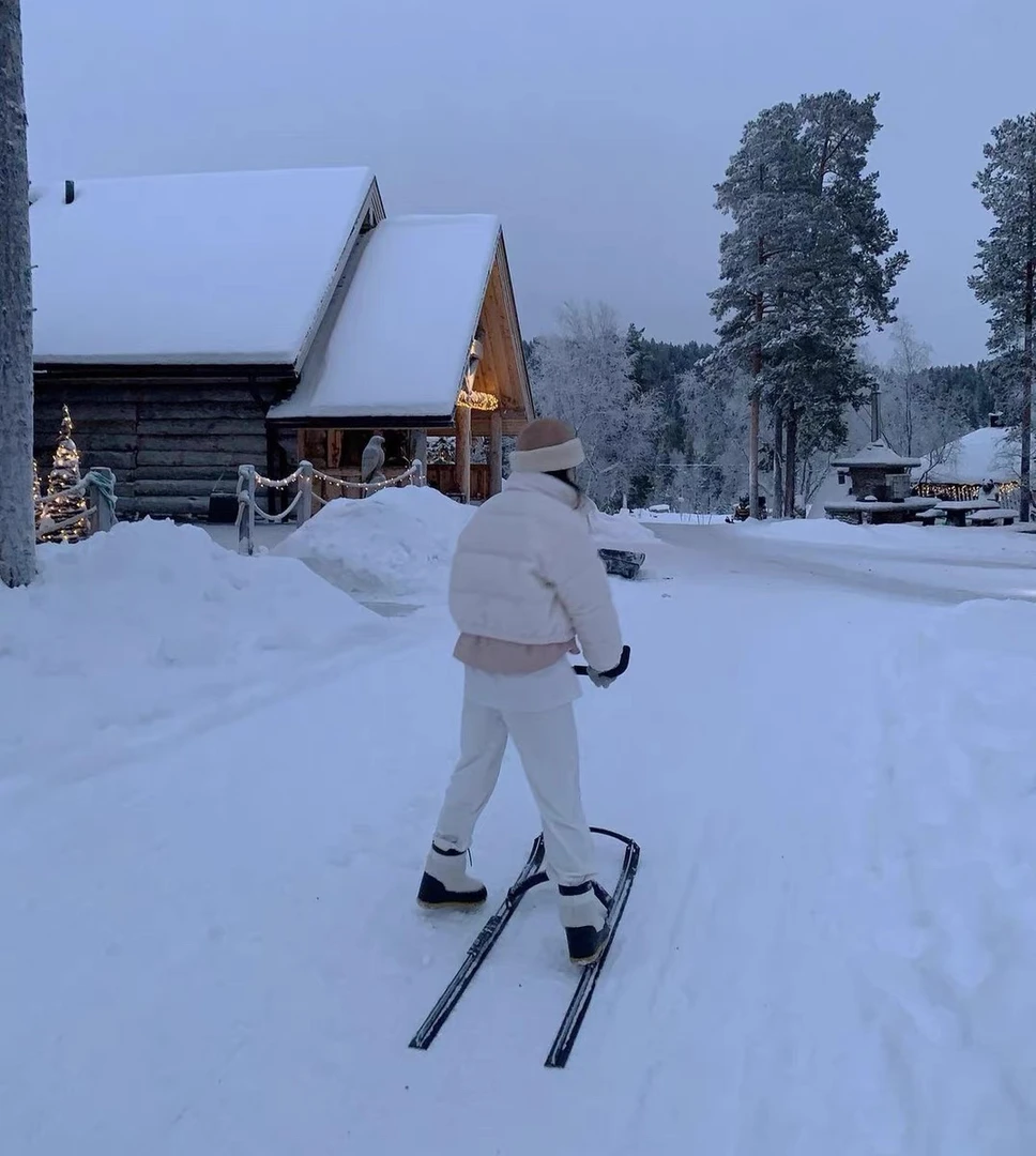 秋冬季女士羊皮帽子 皮毛一体女帽 氛围感穿搭