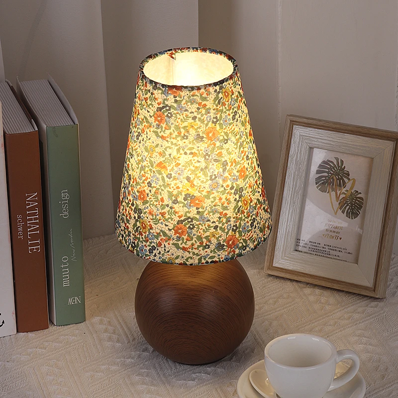创意木质复古三色碎花小台灯床头百搭法式田园风装饰台灯摆件卧室