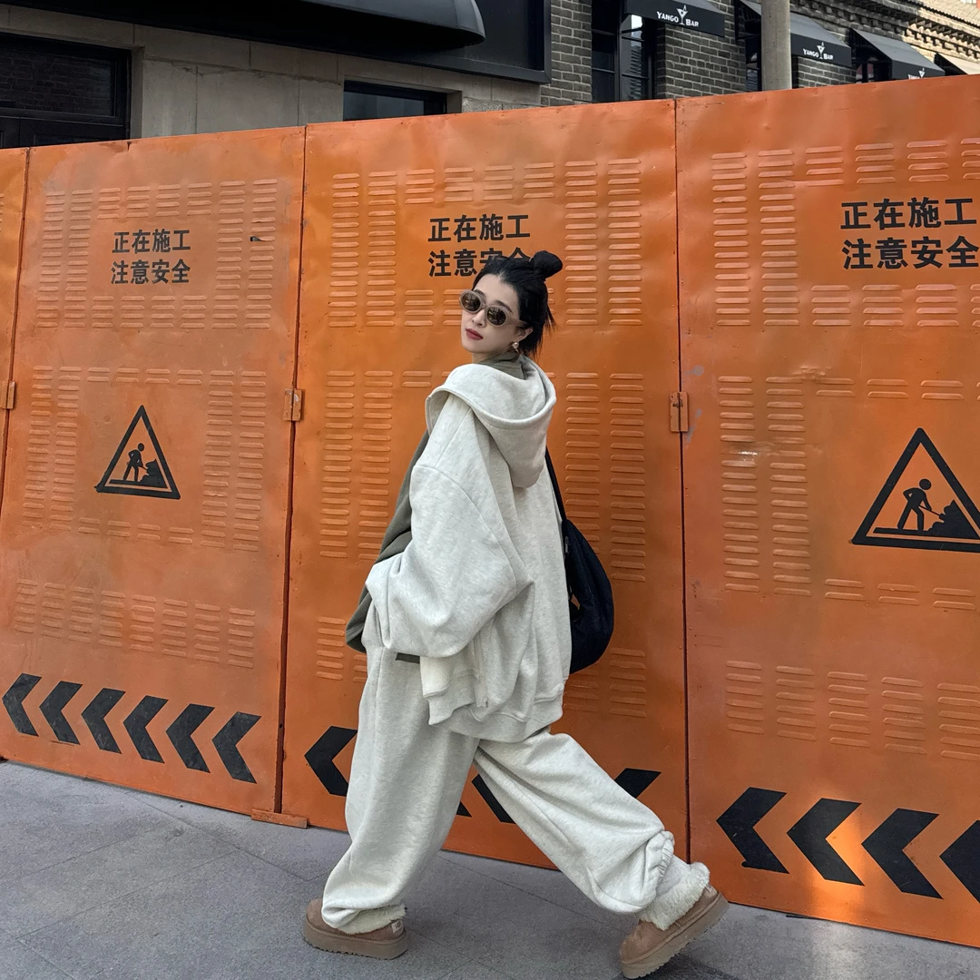 韩国东大门卫衣极简连帽运动时尚休闲宽松加绒秋冬