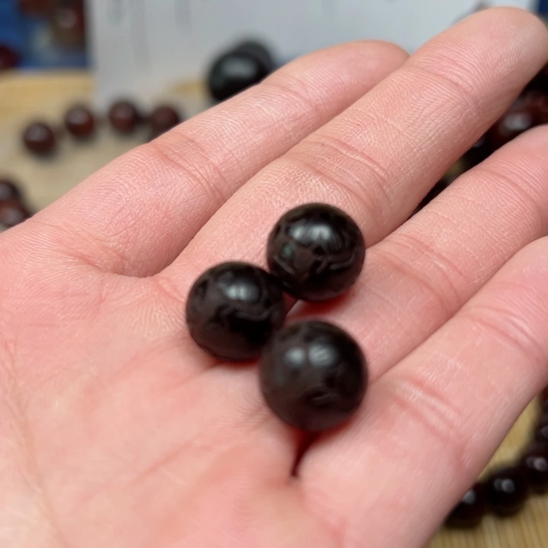 【闪购商品】檀木1.2生肖猪