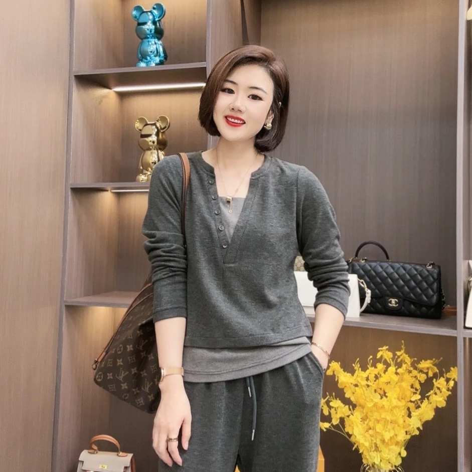 愔衣韵&秋季女士休闲圆领卫衣套装