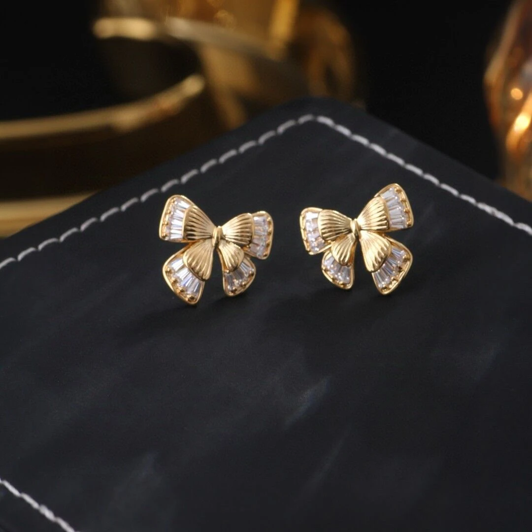 铜合金耳饰 《货号8389》双层蝴蝶结耳钉