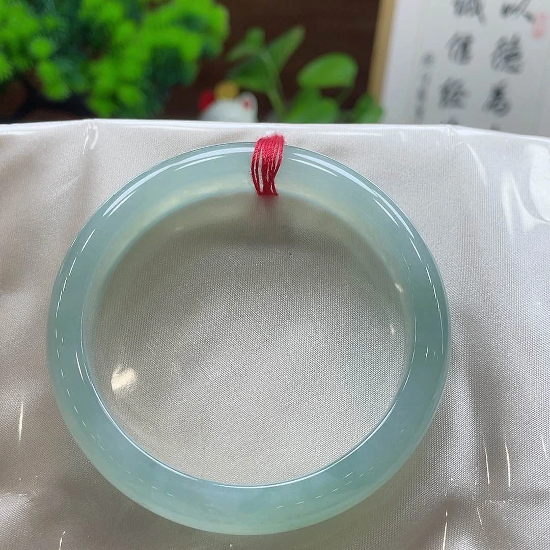 翡翠手镯未镶嵌66 号链接