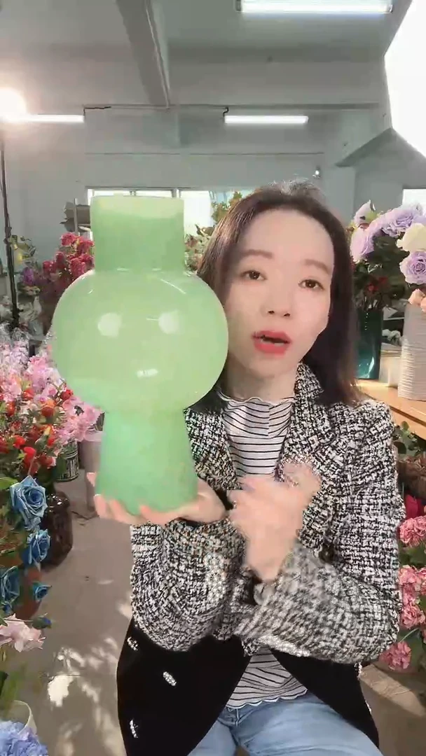 【闪购商品】绿色花瓶