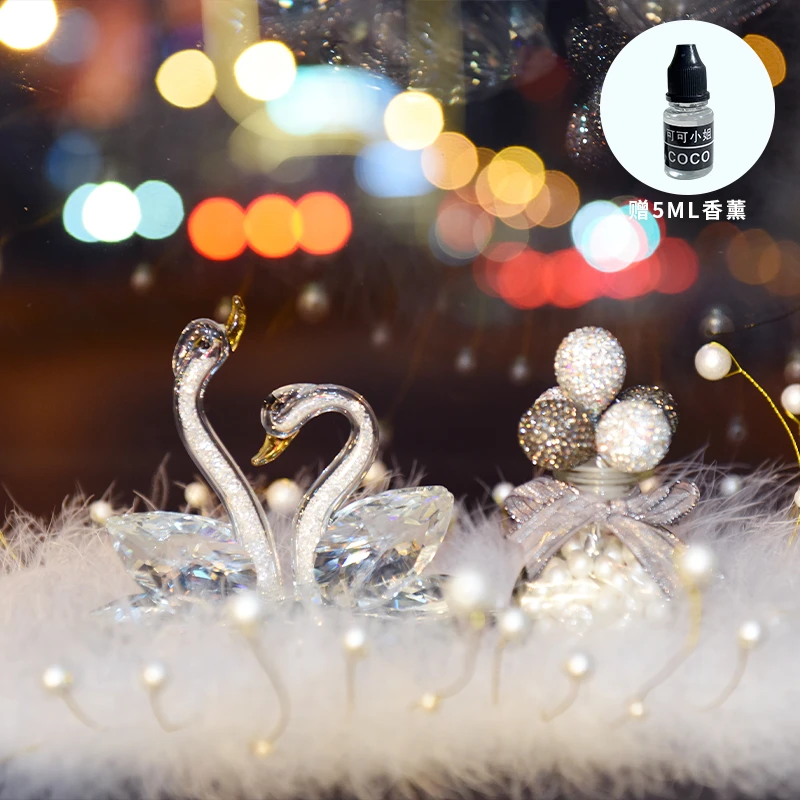 【水晶天鹅】高级品质摆件轻奢风汽车车载香薰中控台装饰好物摆件