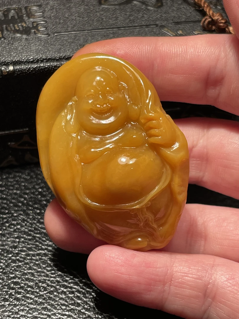 新品福利上架，昌化田黄石挂件，大肚弥勒，大肚能容，雕工精致