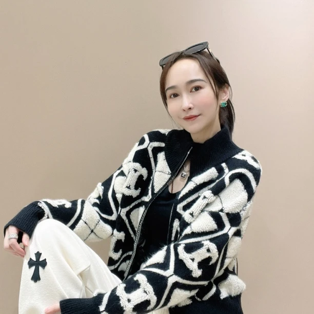 新款爆款时尚毛衣上衣洋气新款针织开衫时尚潮流网红百搭111209