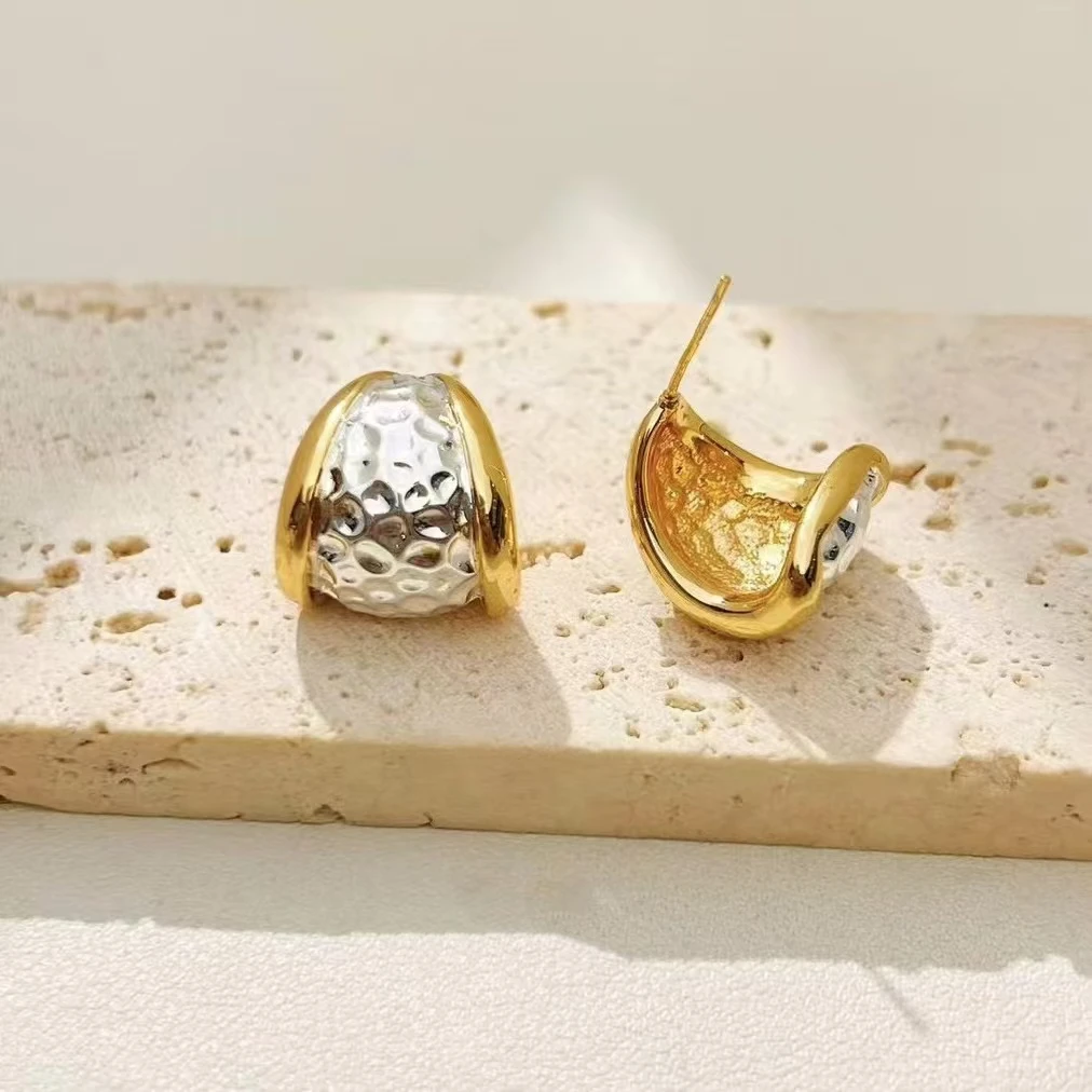 铜合金耳饰 C型双色耳钉银针 百搭 轻奢 气质 个性 时尚586