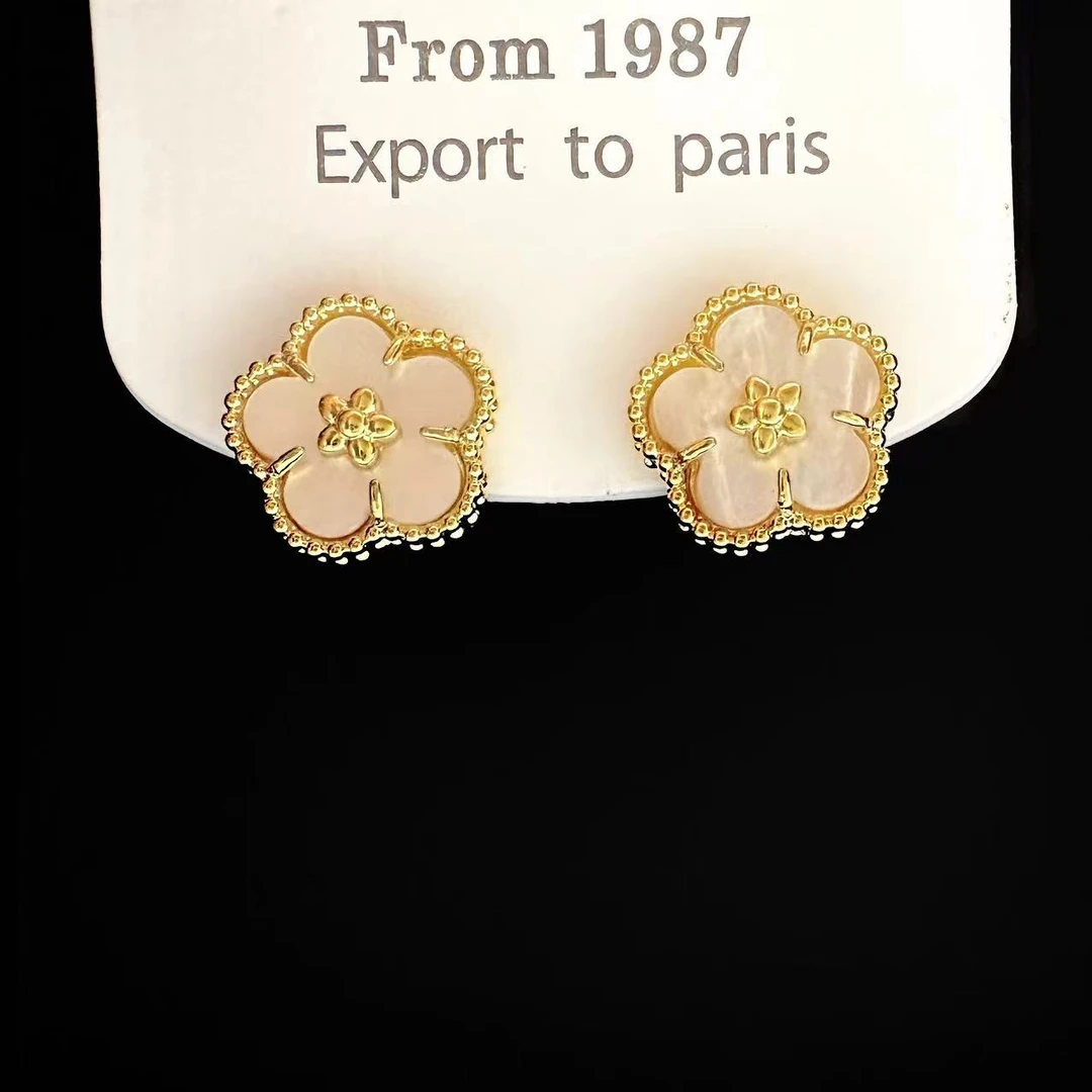 铜合金耳饰 【蜜思李】通勤精致梅花 百搭时尚   402