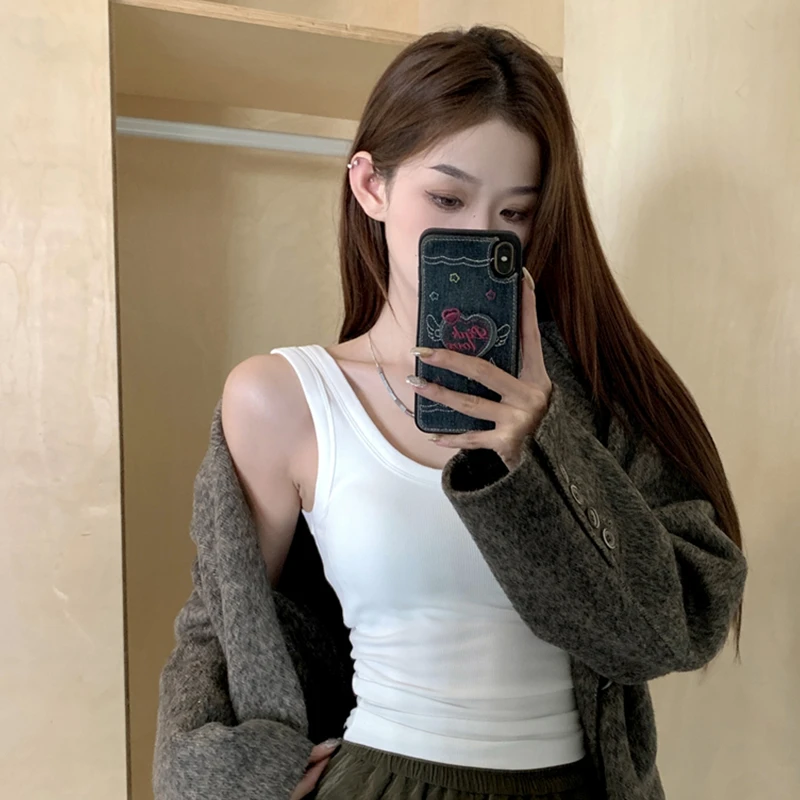 白色宽肩吊带背心女内搭时尚洋气时髦秋冬季针织无袖打底上衣外穿