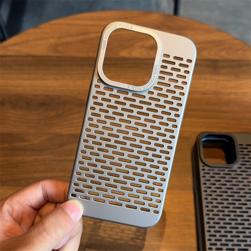 苹果15手机壳镂空保护套13promax透气12个性14轻薄散热15pro高档