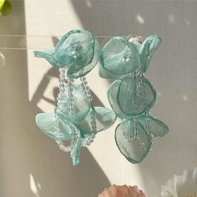 合金耳饰 轻奢薄荷绿法式雪纺纱花朵超仙水晶耳环夸张度假风耳饰