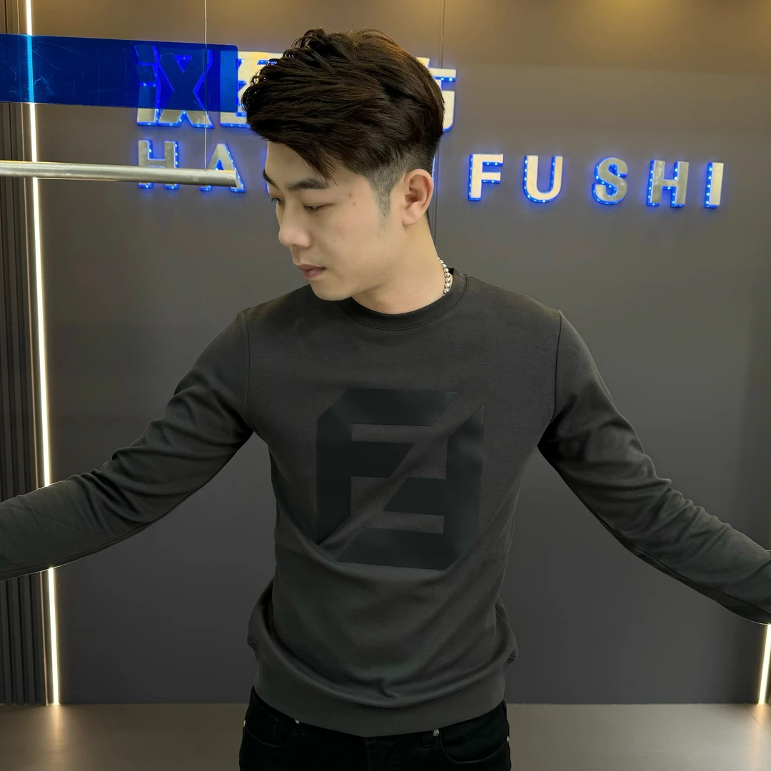 秋季男上衣时尚百搭加绒圆领卫衣印花秋冬男装套头款印花男士修身