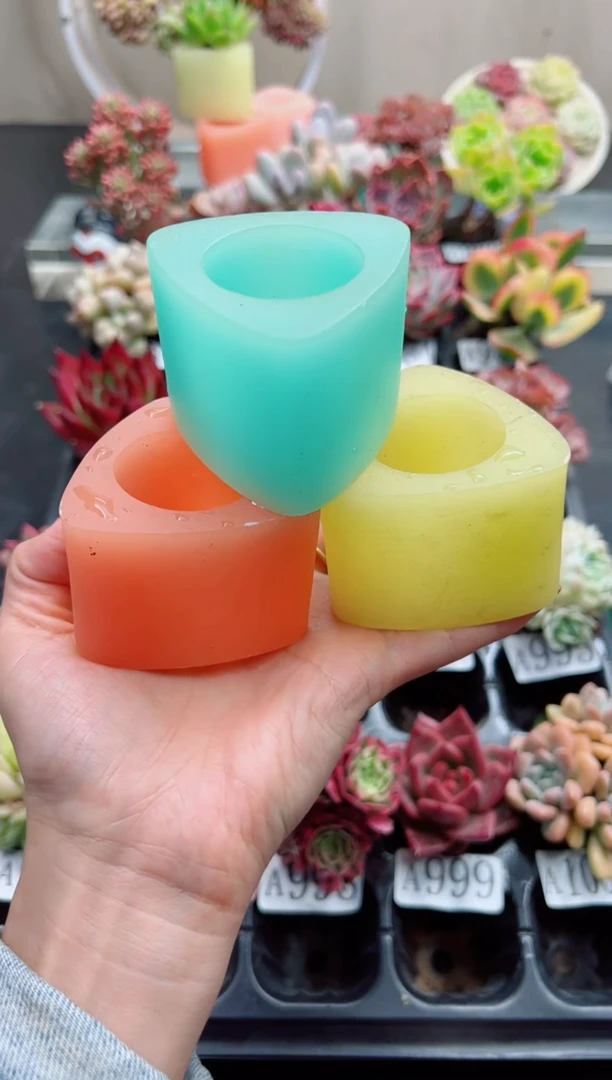 【闪购商品】马卡龙三角盆一个（颜色随机）