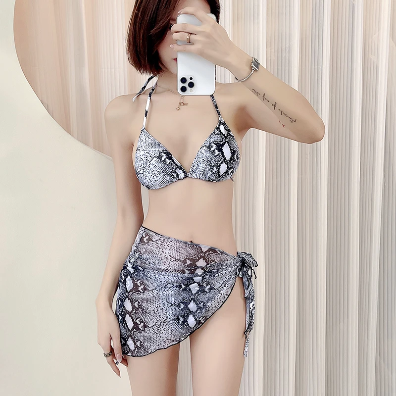 2023新款性感修身分体裙式比基尼女游泳衣显瘦遮肚度假泳装7033