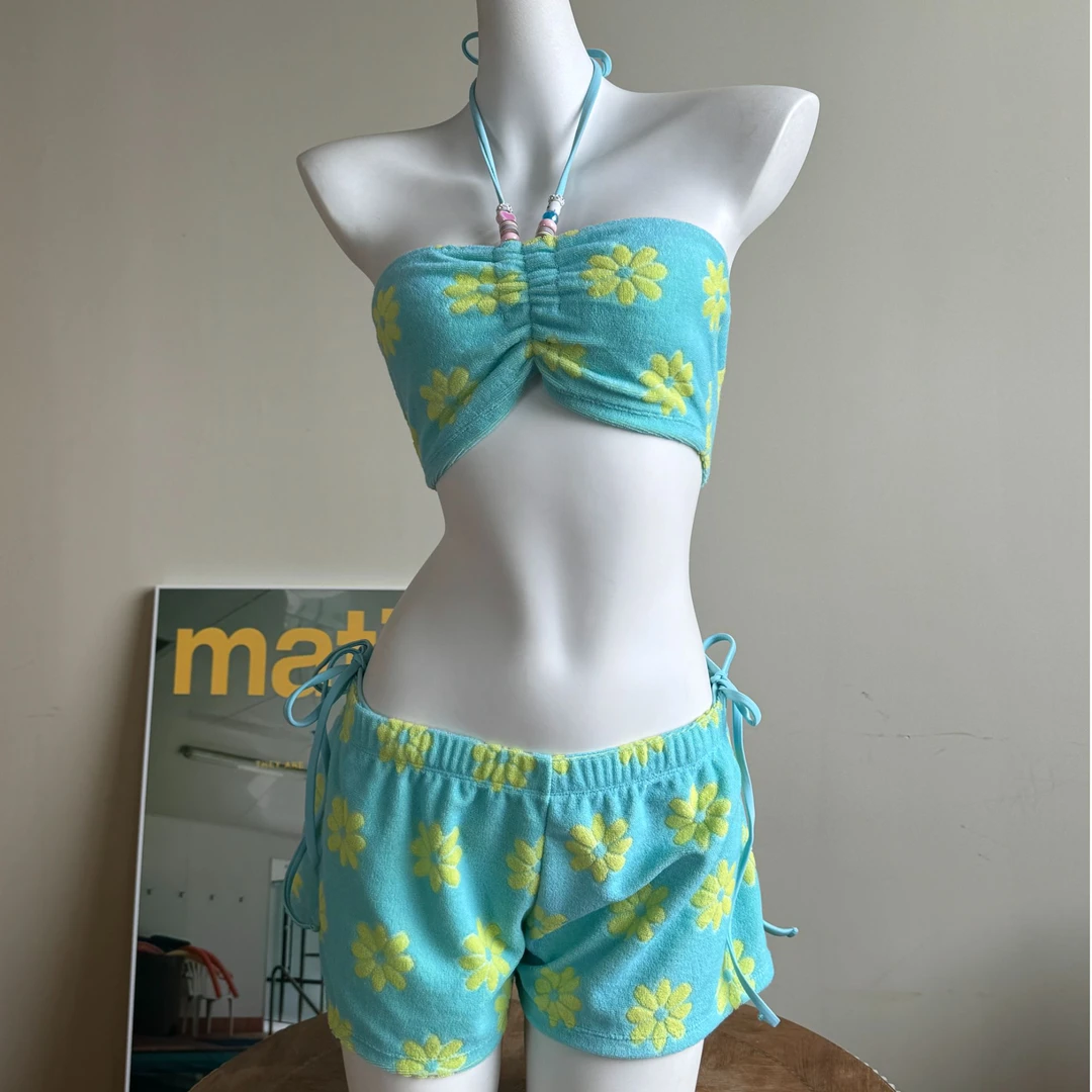 2025新款清新少女学生比基尼三件套小胸挂脖温泉海边游泳衣4151